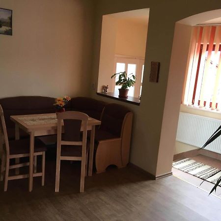 Ferienwohnung Bicsak Apartman Joseni Exterior foto