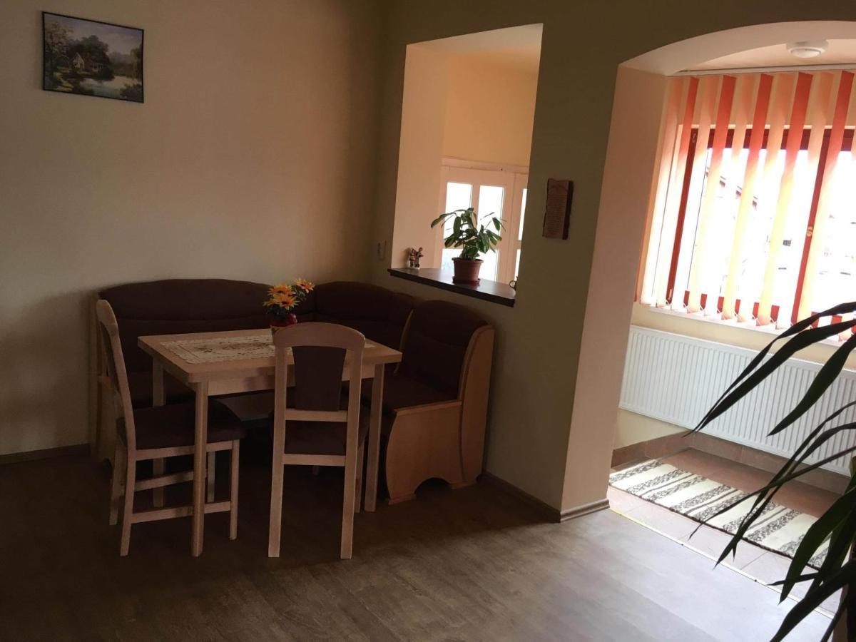 Ferienwohnung Bicsak Apartman Joseni Exterior foto